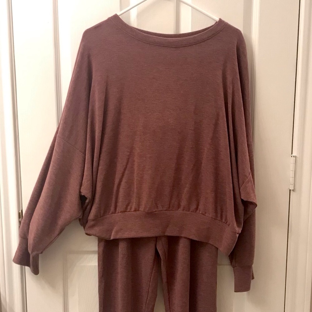 Heather Maroon Athleisure Jogger Set